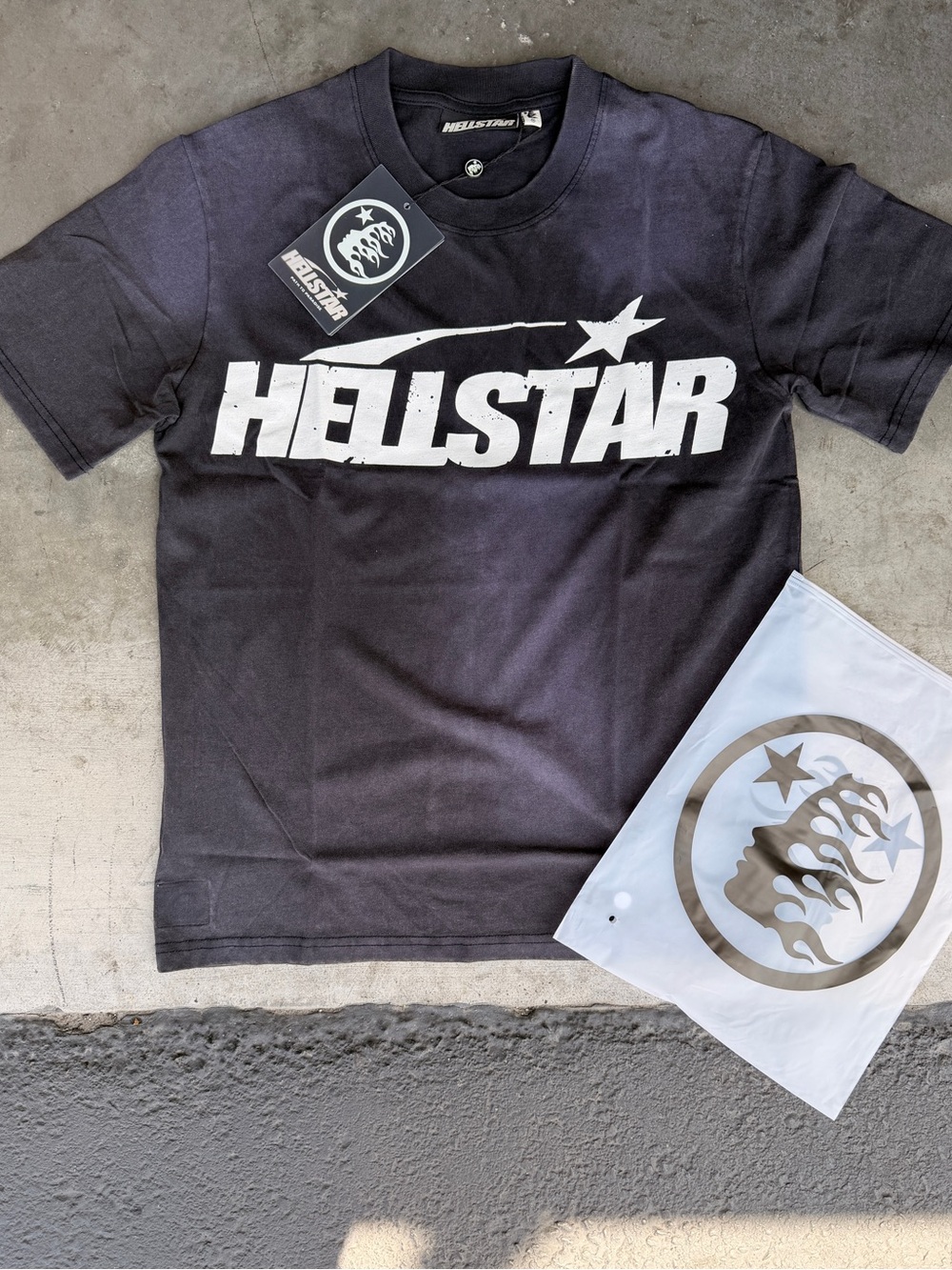 Hellstar Men's Short Sleeve Logo Tee in Black